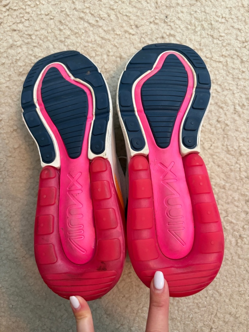Women’s Nike Air Max 270- white, navy, yellow and pink size 9.5 - Picture 6 of 8